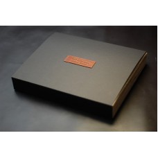 Фірмова подарункова коробка від "YuT collection"